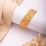 artificial jewellery and imitation jewellery